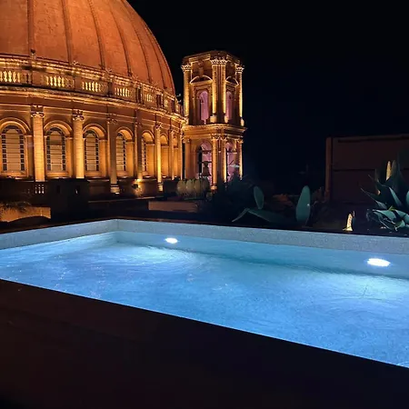 Old Theatre - Elba * Valletta