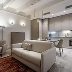 Old Theatre - Elba Apartment *
