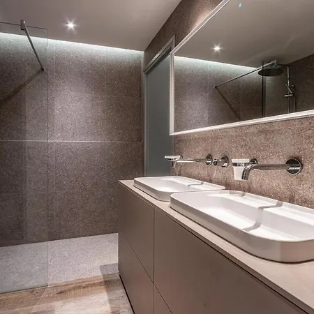 Old Theatre - Elba *